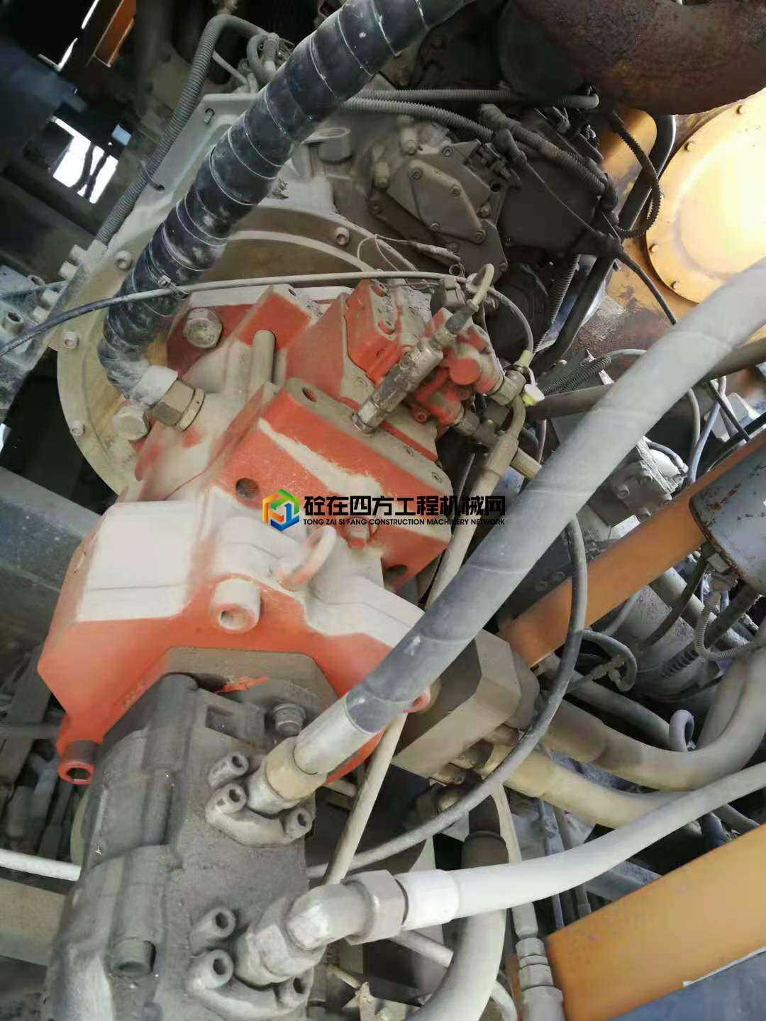 https://images.tongzsf.com/tong/truck_machine/20210419/1607d2ee74cf94.jpg