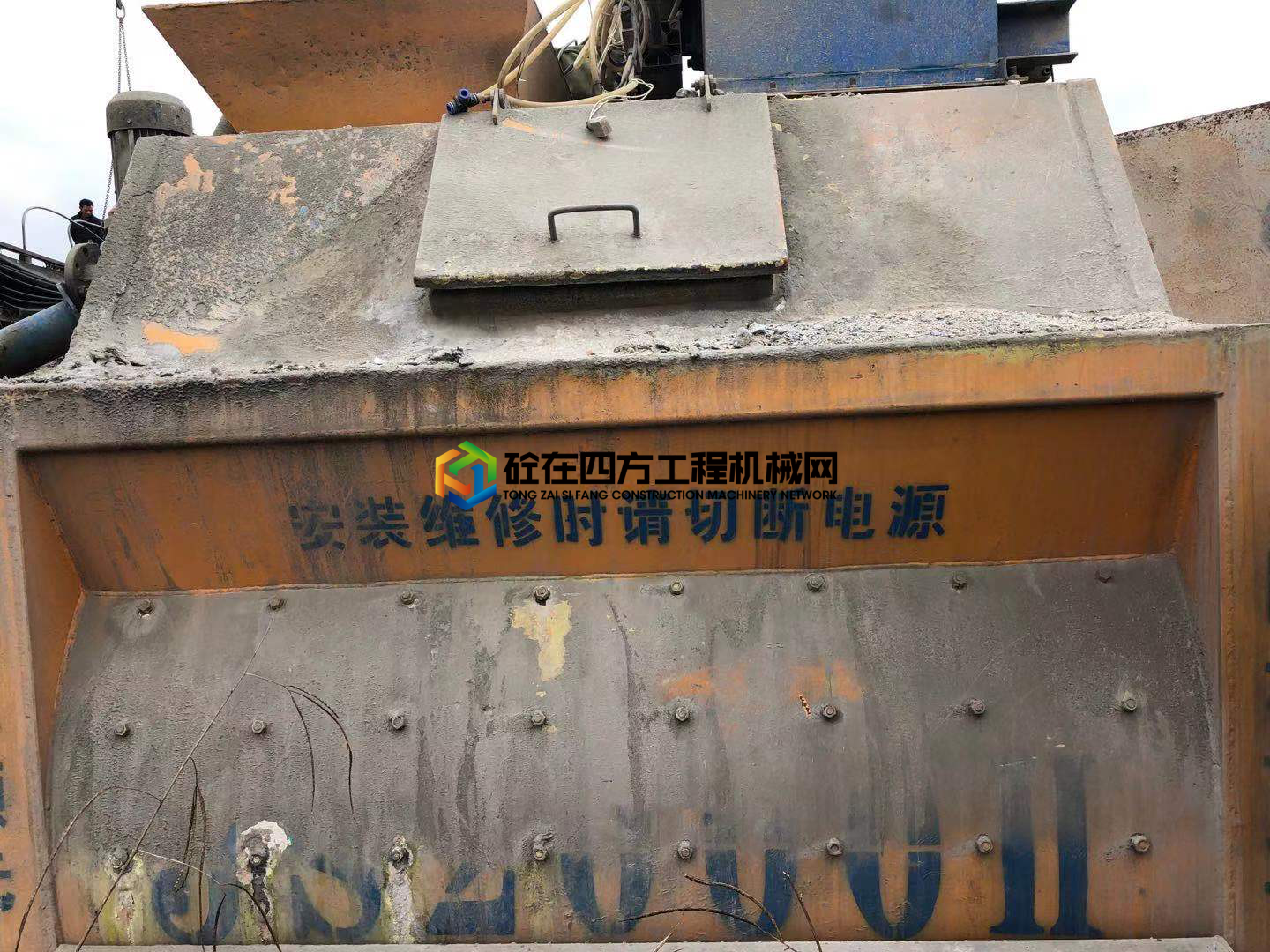 https://images.tongzsf.com/tong/truck_machine/20210419/1607d2f1505887.jpg