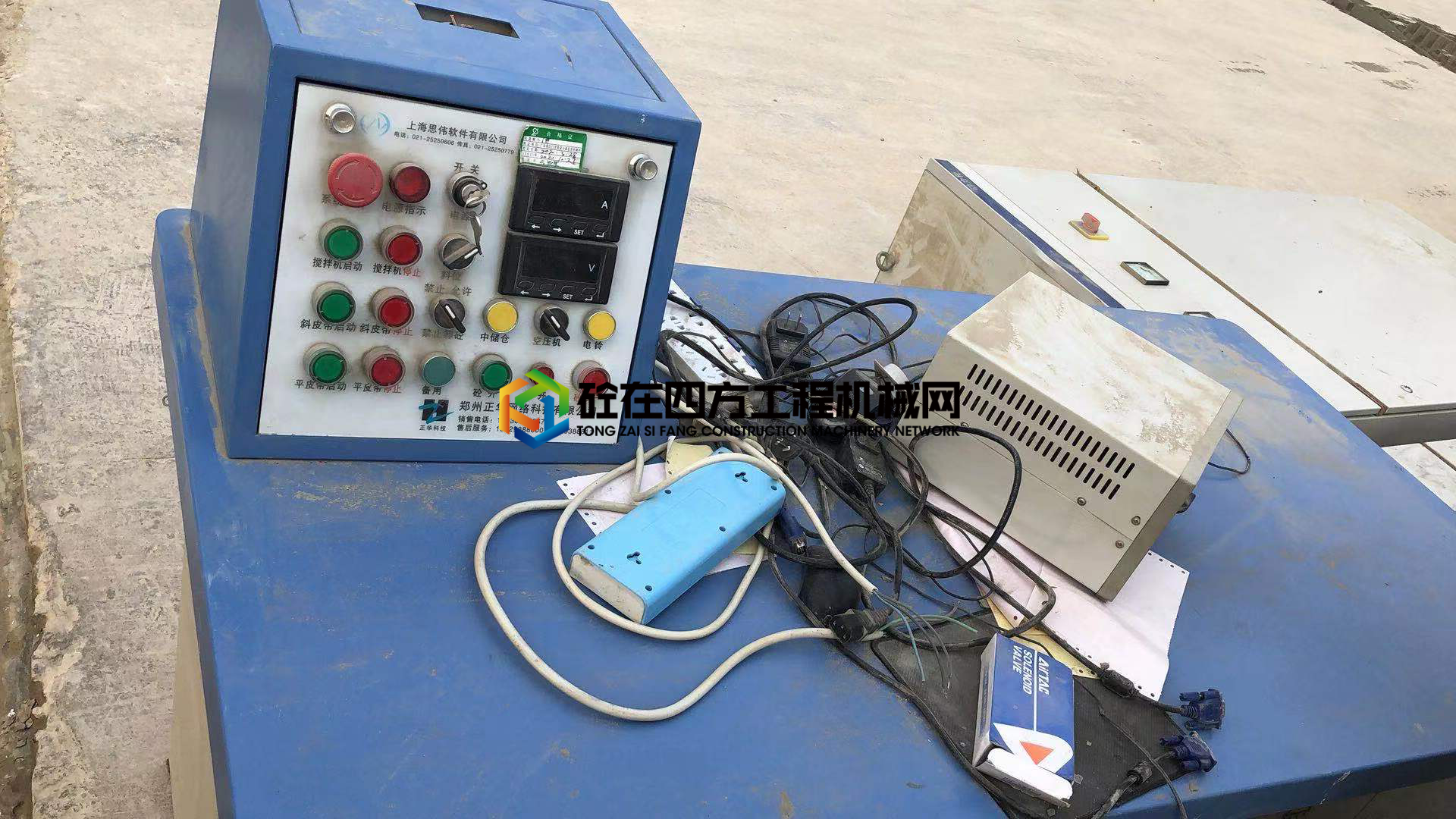 https://images.tongzsf.com/tong/truck_machine/20210419/1607d2f1a793ac.jpg