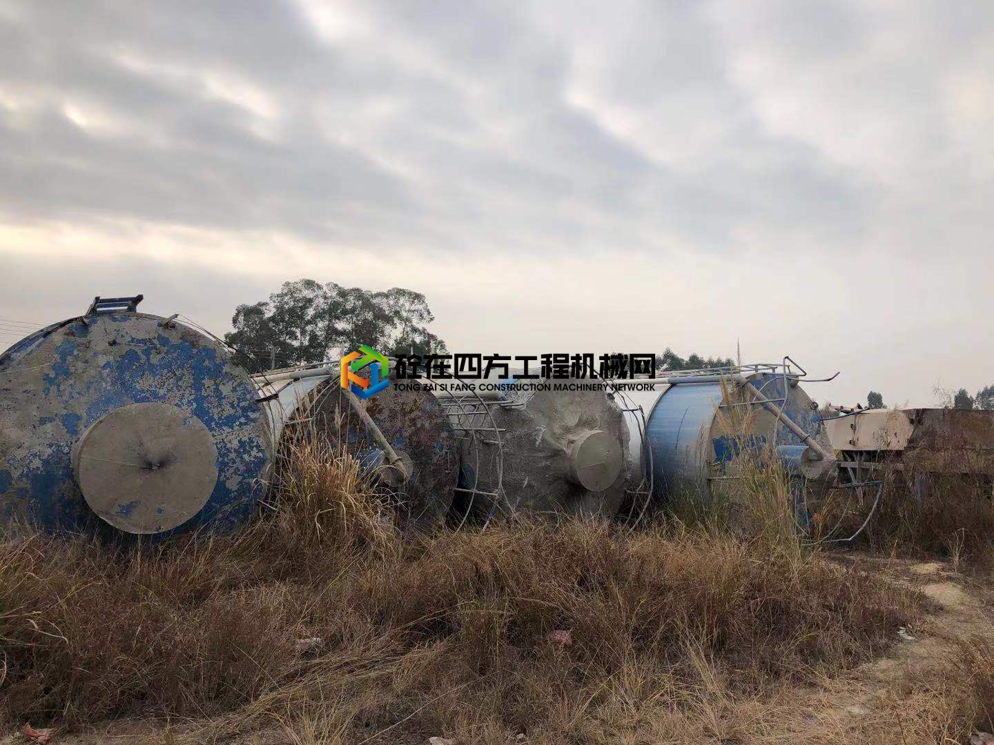 https://images.tongzsf.com/tong/truck_machine/20210419/1607d2f2ceca3a.jpg