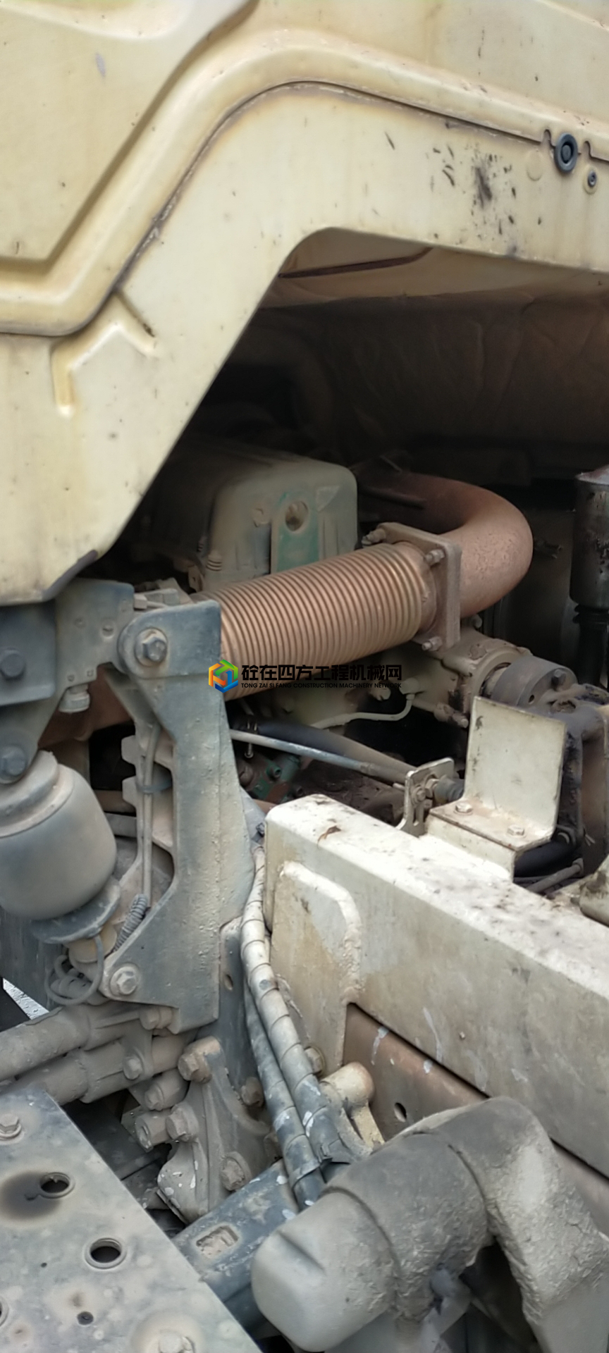 https://images.tongzsf.com/tong/truck_machine/20210420/1607e2d73c2e8f.jpg