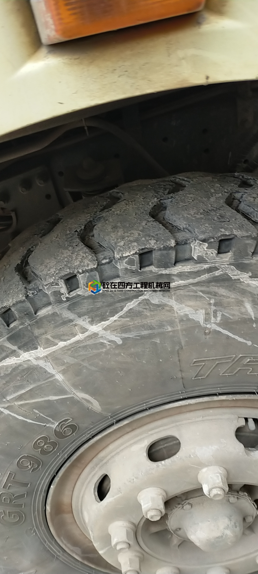 https://images.tongzsf.com/tong/truck_machine/20210420/1607e2d7a13c18.jpg