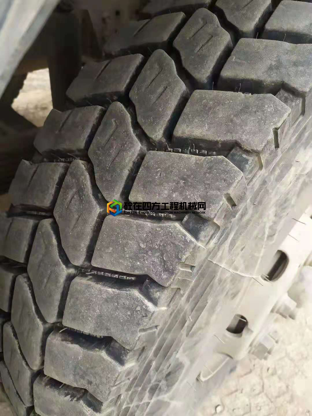 https://images.tongzsf.com/tong/truck_machine/20210420/1607e2ea87b12d.jpg