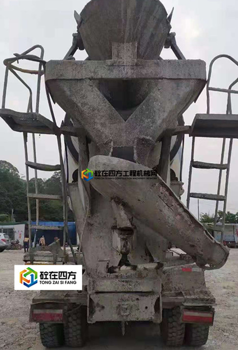 https://images.tongzsf.com/tong/truck_machine/20210420/1607e2ea911fad.jpg