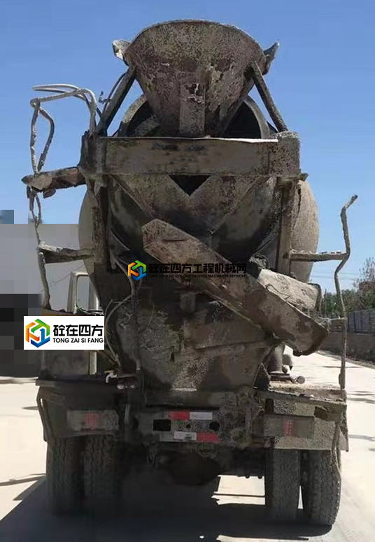 https://images.tongzsf.com/tong/truck_machine/20210420/1607e3b884bf51.jpg