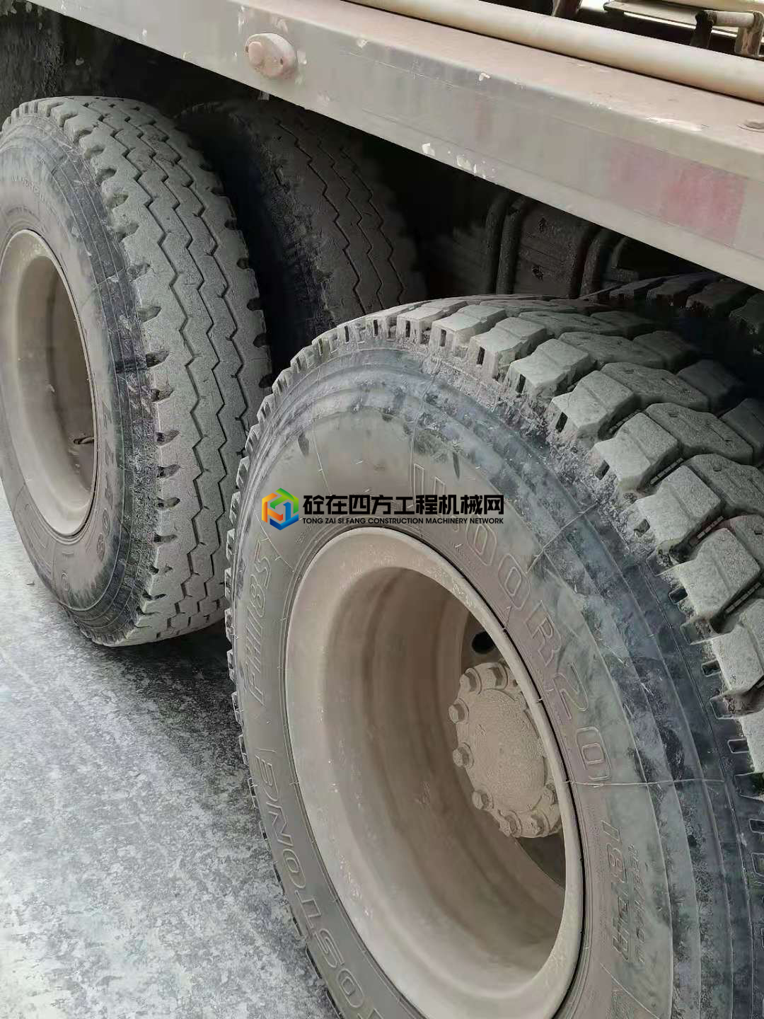 https://images.tongzsf.com/tong/truck_machine/20210420/1607e3db8961d3.jpg