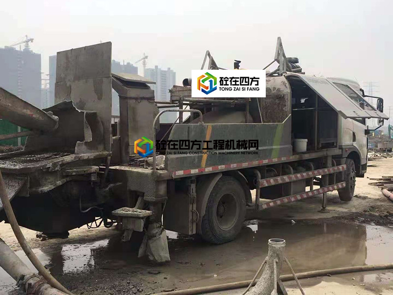 https://images.tongzsf.com/tong/truck_machine/20210420/1607e463265cba.jpg