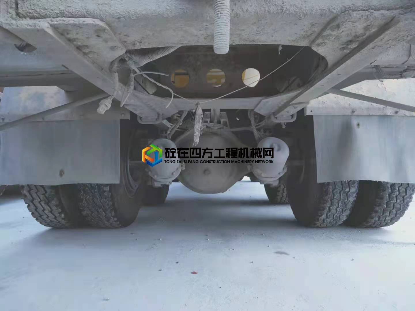 https://images.tongzsf.com/tong/truck_machine/20210420/1607e71b8ac1dc.jpg