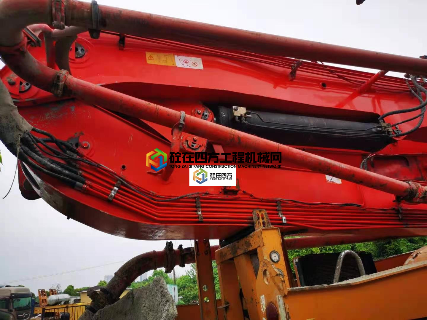 https://images.tongzsf.com/tong/truck_machine/20210420/1607e8c12cb31c.jpg