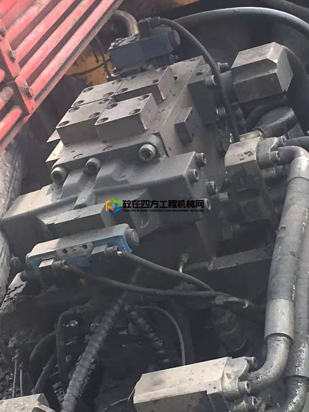 https://images.tongzsf.com/tong/truck_machine/20210420/1607ea73e7de5a.jpg