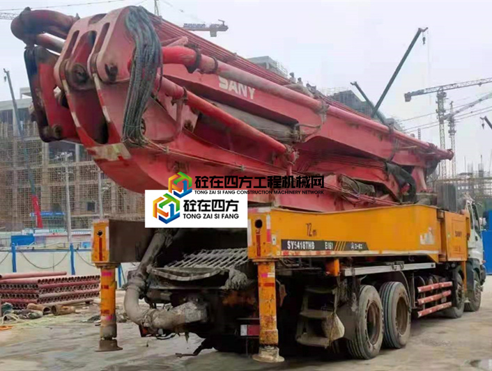 https://images.tongzsf.com/tong/truck_machine/20210420/1607ea7dc2c148.jpg
