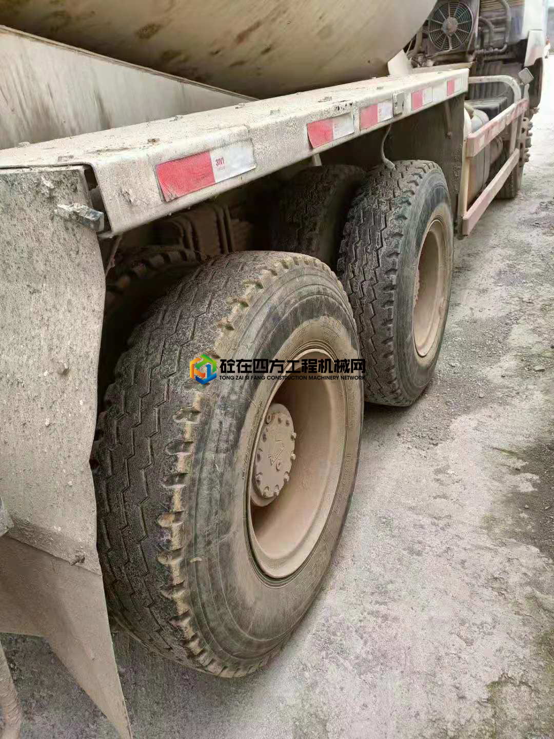https://images.tongzsf.com/tong/truck_machine/20210421/1607fcb0d9294c.jpg