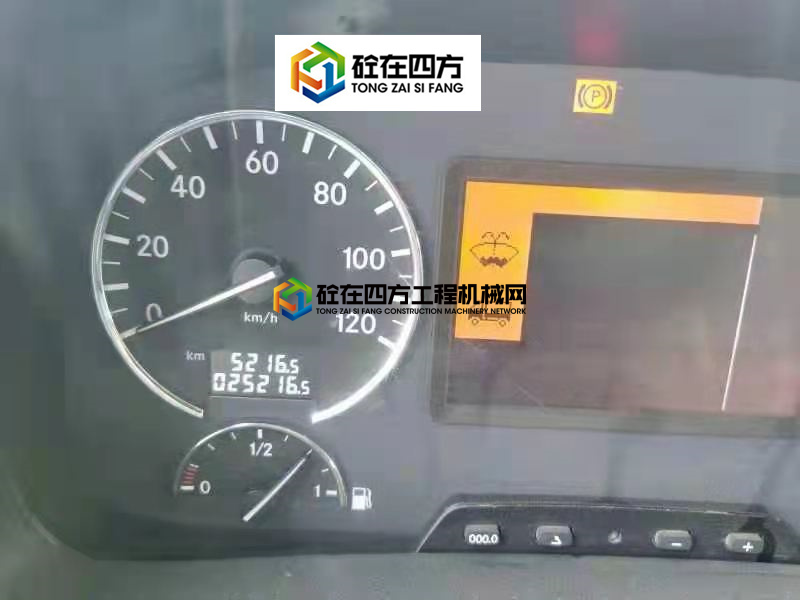 https://images.tongzsf.com/tong/truck_machine/20210421/1607fcd0830316.jpg