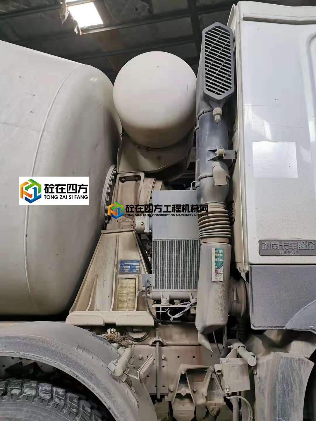 https://images.tongzsf.com/tong/truck_machine/20210421/1607fd27ce0776.jpg