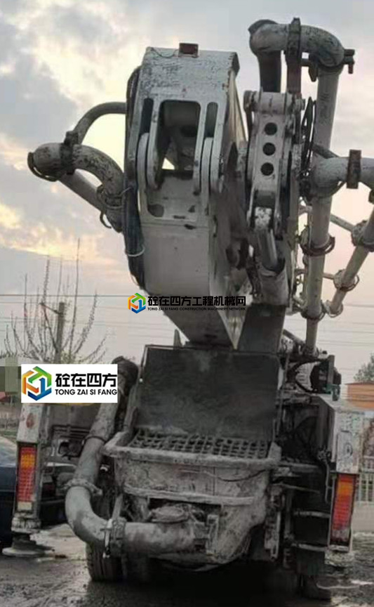 https://images.tongzsf.com/tong/truck_machine/20210421/1607fe8bbc2953.jpg