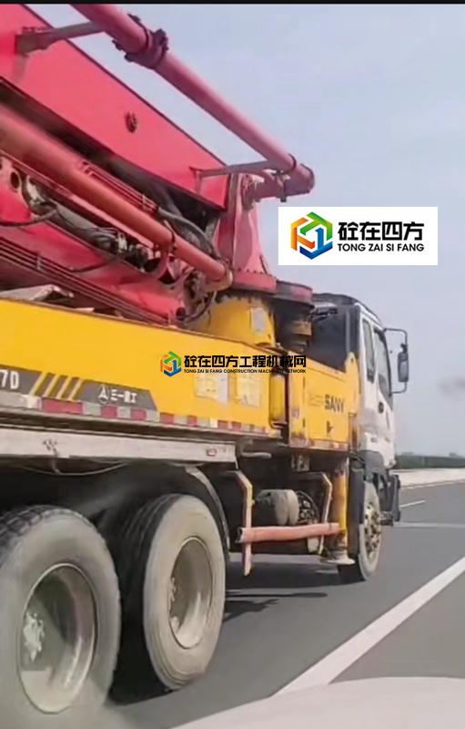 https://images.tongzsf.com/tong/truck_machine/20210422/16080d6a88ac94.jpg