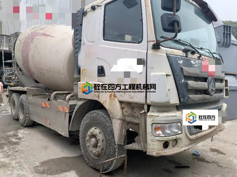 https://images.tongzsf.com/tong/truck_machine/20210422/16080f0bdb0f14.jpg
