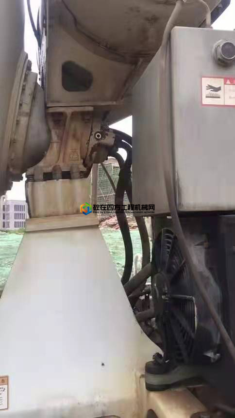 https://images.tongzsf.com/tong/truck_machine/20210422/16080f3718ba34.jpg