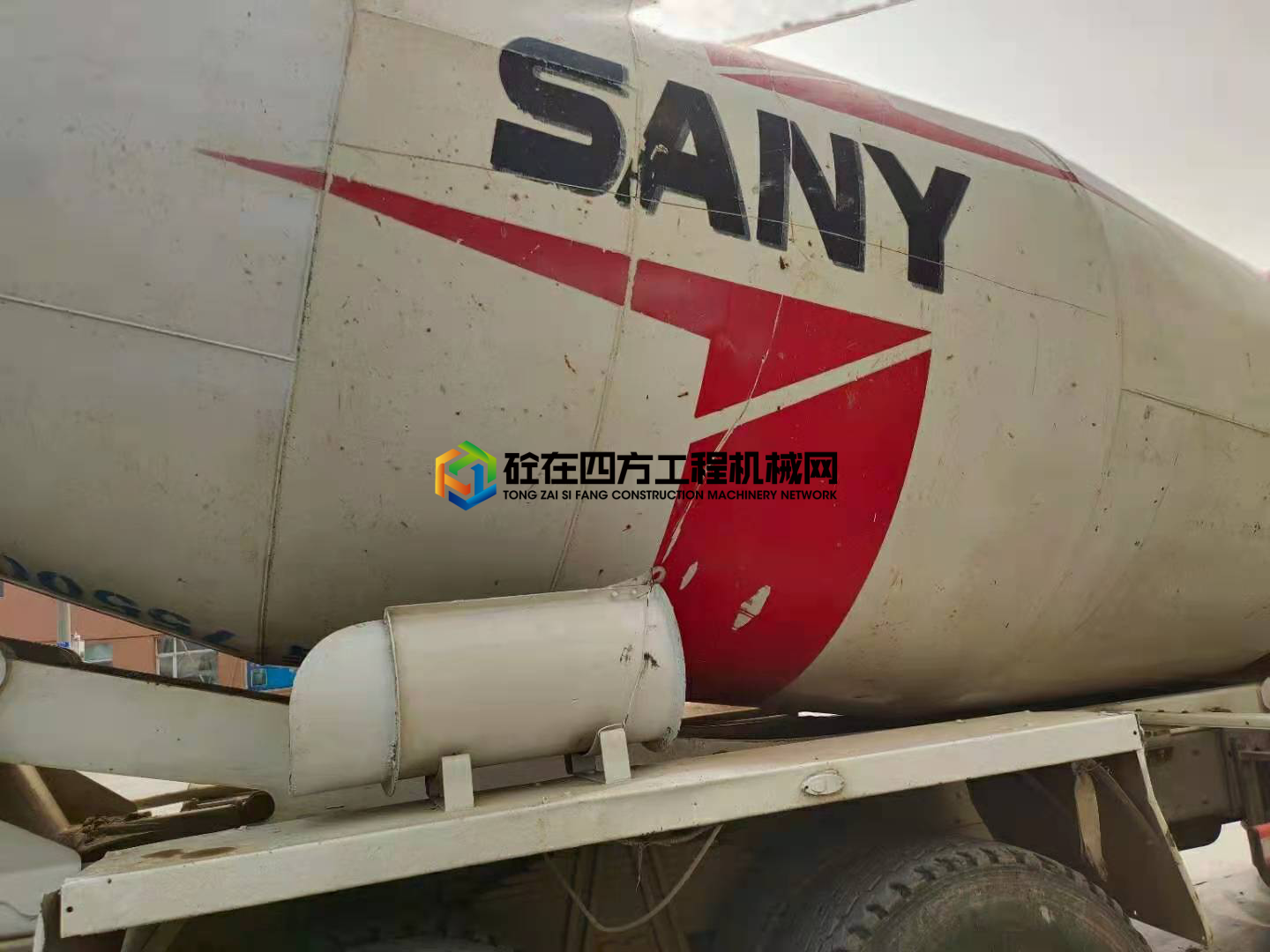https://images.tongzsf.com/tong/truck_machine/20210422/1608115eb726d3.jpg