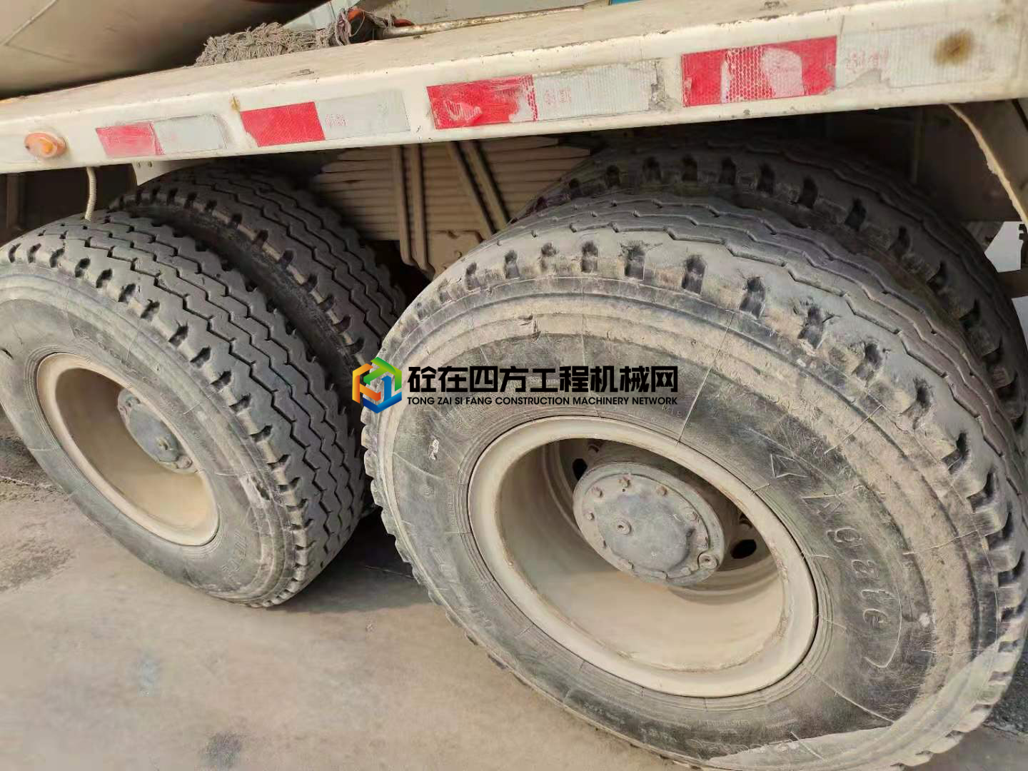 https://images.tongzsf.com/tong/truck_machine/20210422/1608115f9df858.jpg