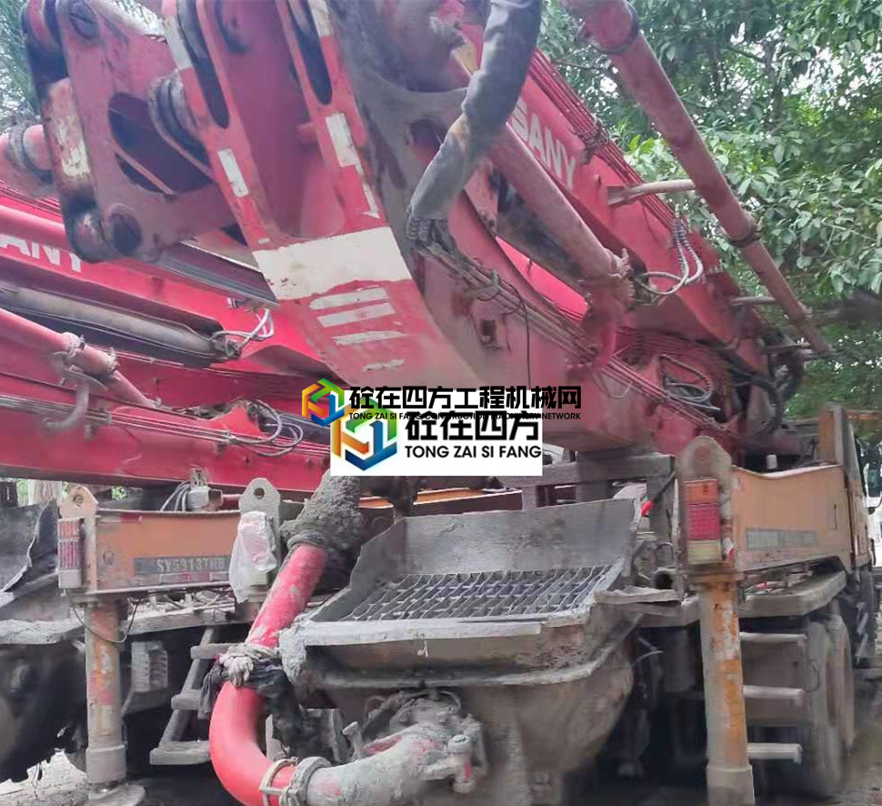 https://images.tongzsf.com/tong/truck_machine/20210422/16081402ba8f67.jpg