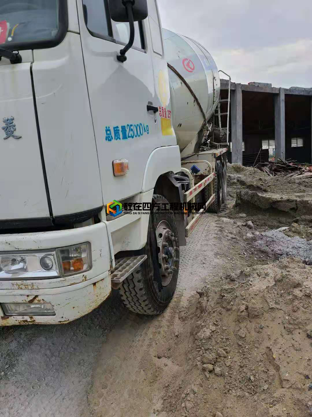 https://images.tongzsf.com/tong/truck_machine/20210424/16083927be04b2.jpg