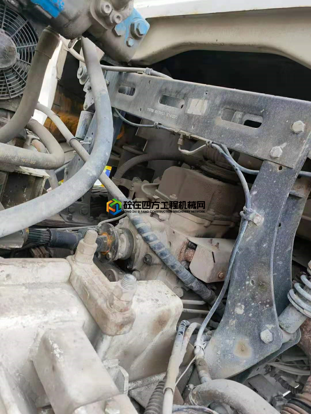 https://images.tongzsf.com/tong/truck_machine/20210424/160839501be0ca.jpg