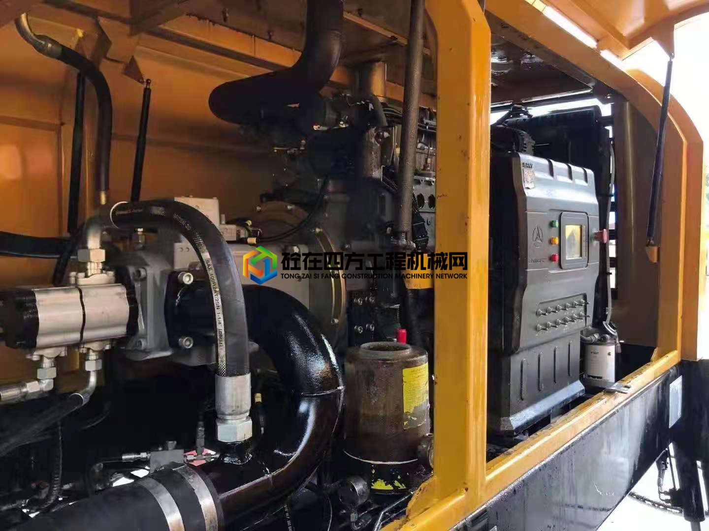 https://images.tongzsf.com/tong/truck_machine/20210424/16083d7f006a91.jpg