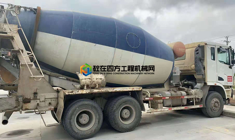 https://images.tongzsf.com/tong/truck_machine/20210424/16083dba56f9cc.jpg