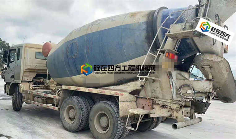 https://images.tongzsf.com/tong/truck_machine/20210424/16083dba5b5f0c.jpg
