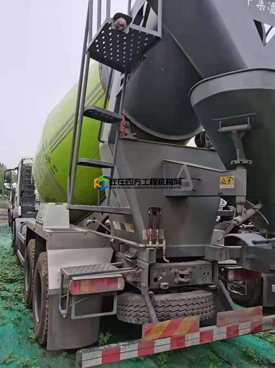 https://images.tongzsf.com/tong/truck_machine/20210425/16084c43d1a776.jpg