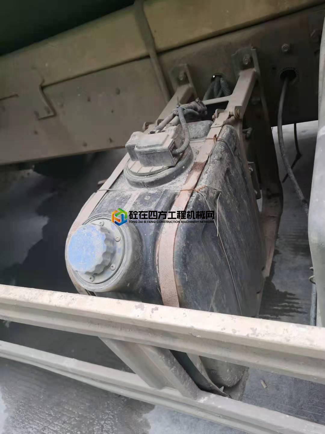 https://images.tongzsf.com/tong/truck_machine/20210425/16084cdbb0242e.jpg
