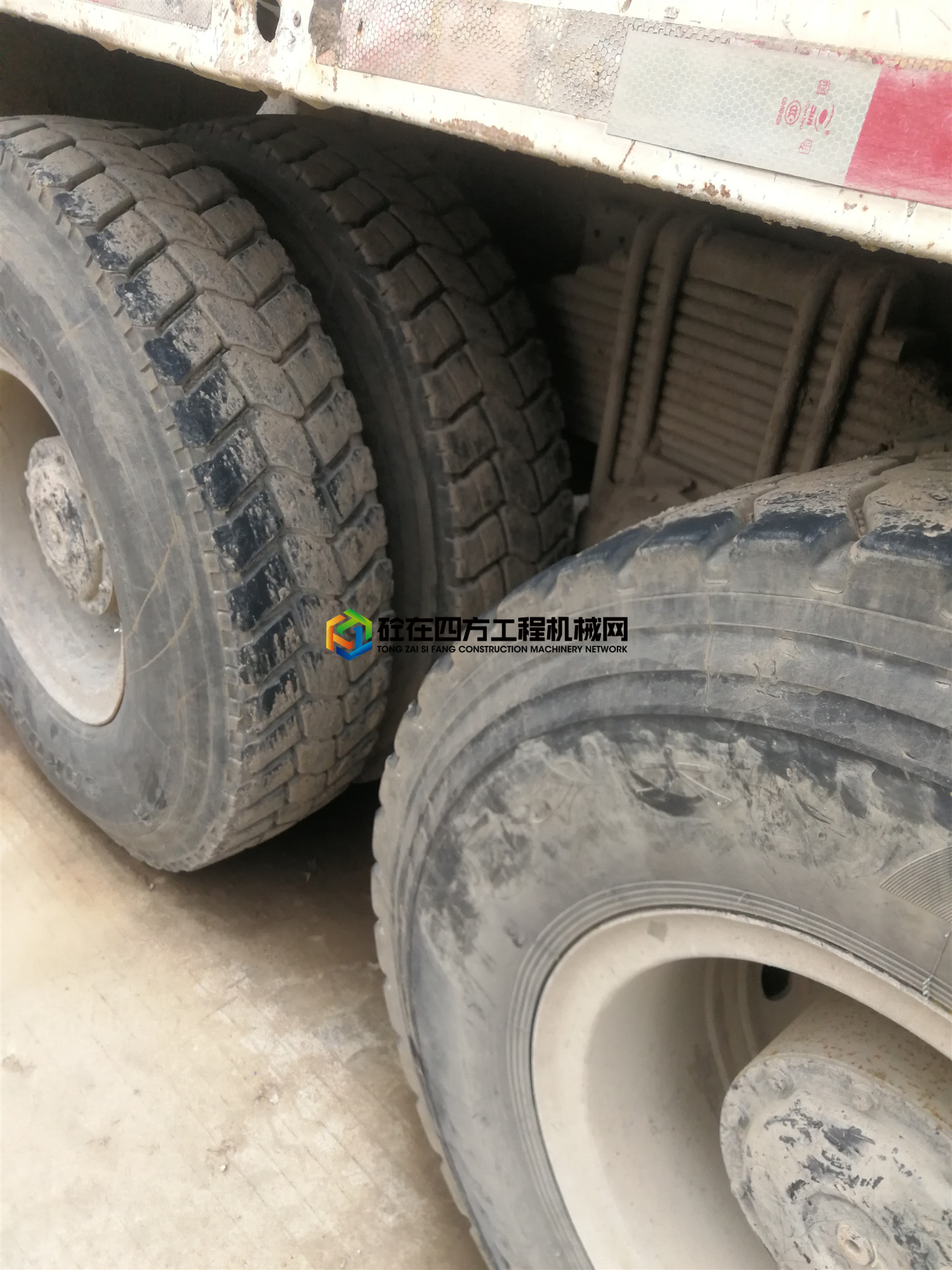 https://images.tongzsf.com/tong/truck_machine/20210425/16084d8d1c7a11.jpg