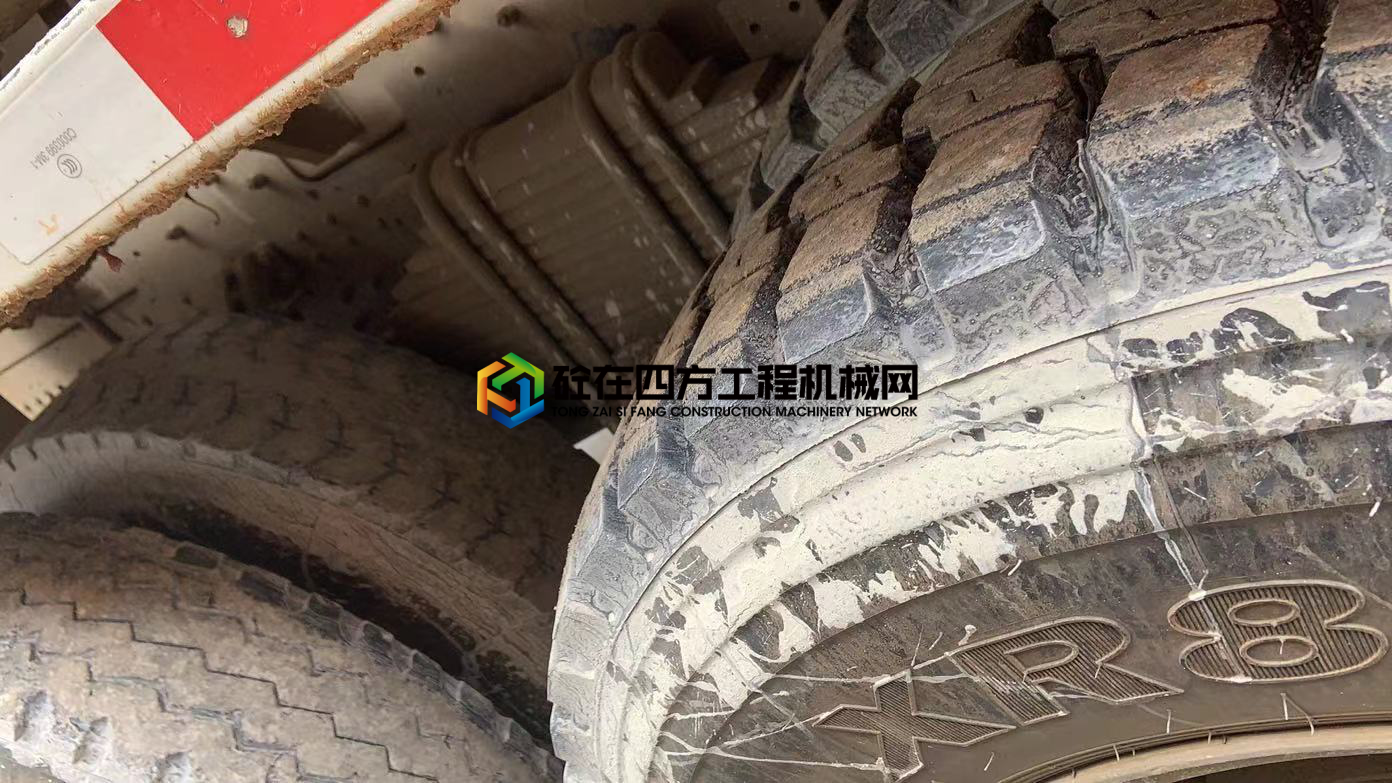 https://images.tongzsf.com/tong/truck_machine/20210425/16084e5244d9d8.jpg