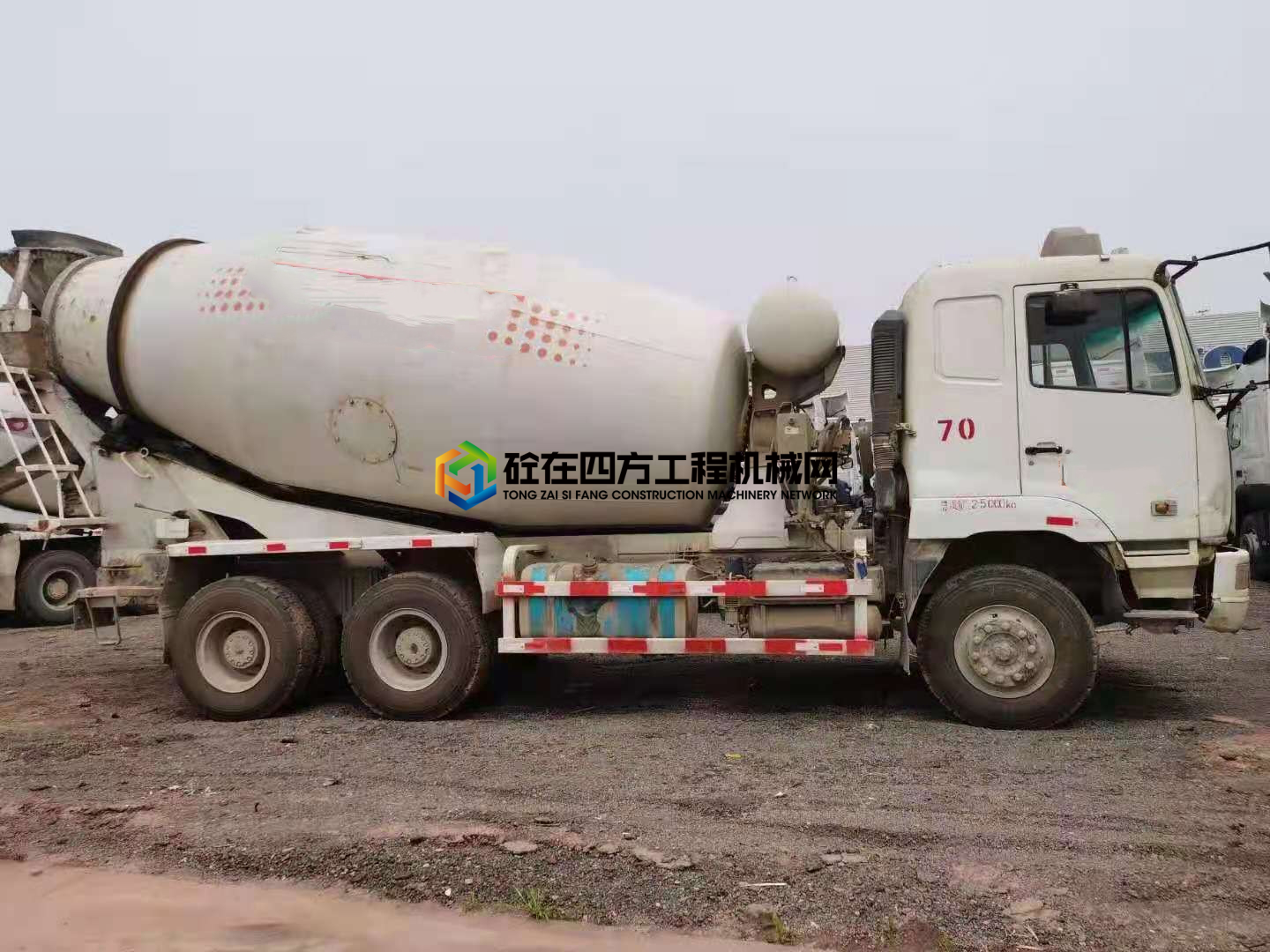 https://images.tongzsf.com/tong/truck_machine/20210426/16086239f06870.jpg