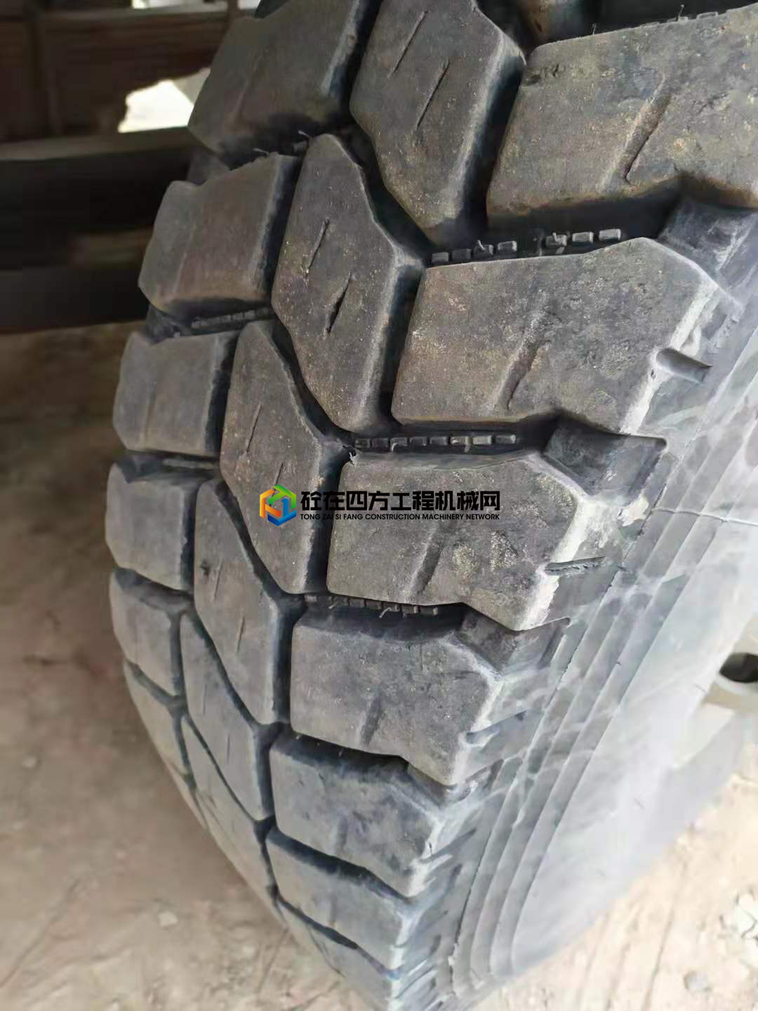 https://images.tongzsf.com/tong/truck_machine/20210426/16086305a403e3.jpg