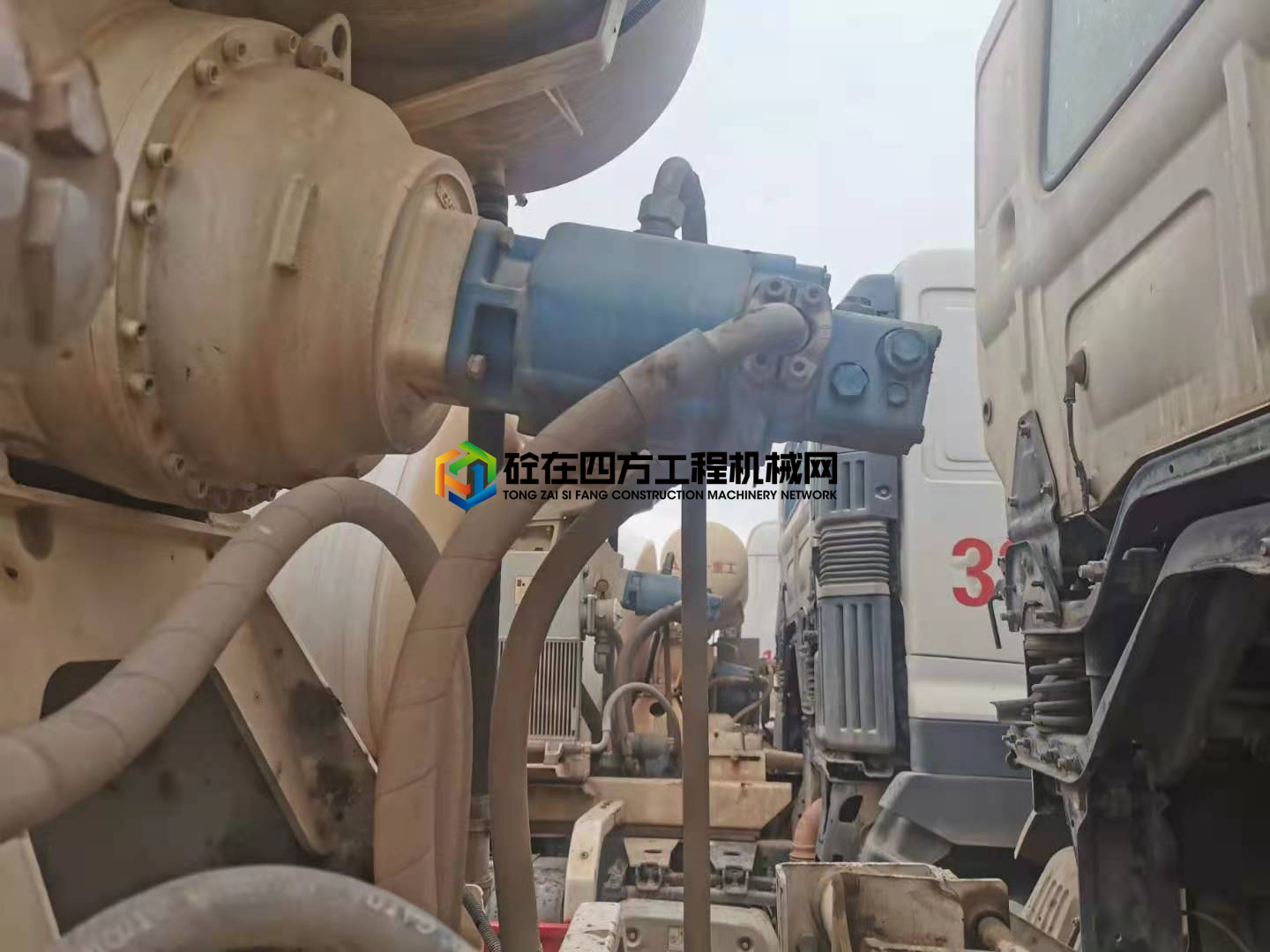 https://images.tongzsf.com/tong/truck_machine/20210426/1608653b6aa922.jpg