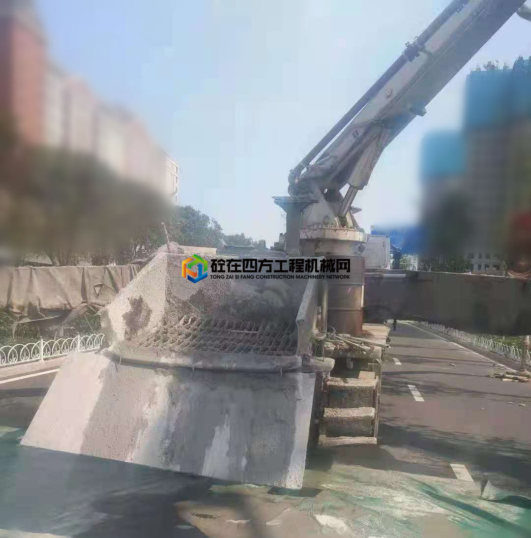 https://images.tongzsf.com/tong/truck_machine/20210426/16086556dbef8d.jpg