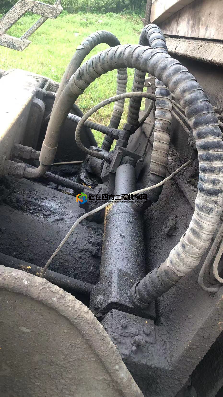 https://images.tongzsf.com/tong/truck_machine/20210426/16086672c29041.jpg