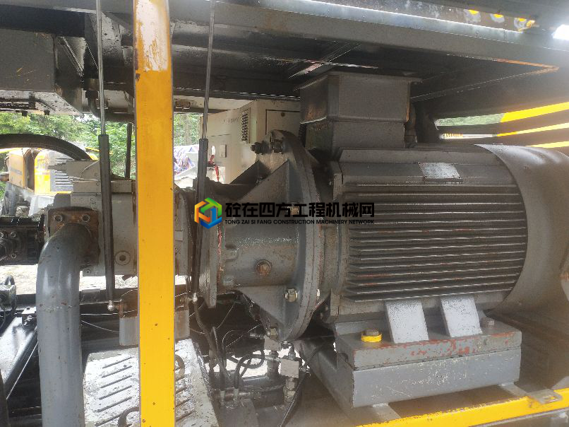 https://images.tongzsf.com/tong/truck_machine/20210426/160866e653cbd8.jpg