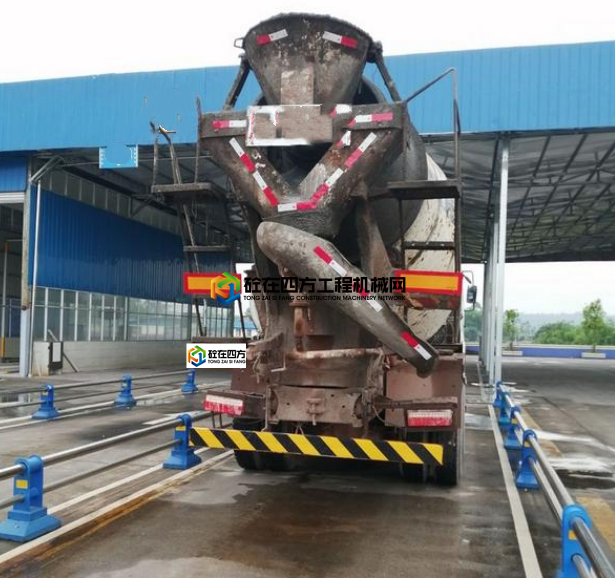https://images.tongzsf.com/tong/truck_machine/20210426/16086757cbe975.png