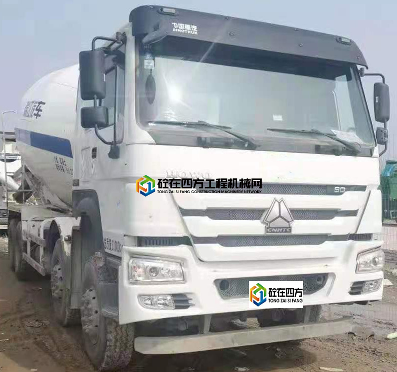 https://images.tongzsf.com/tong/truck_machine/20210426/160869045240e4.jpg