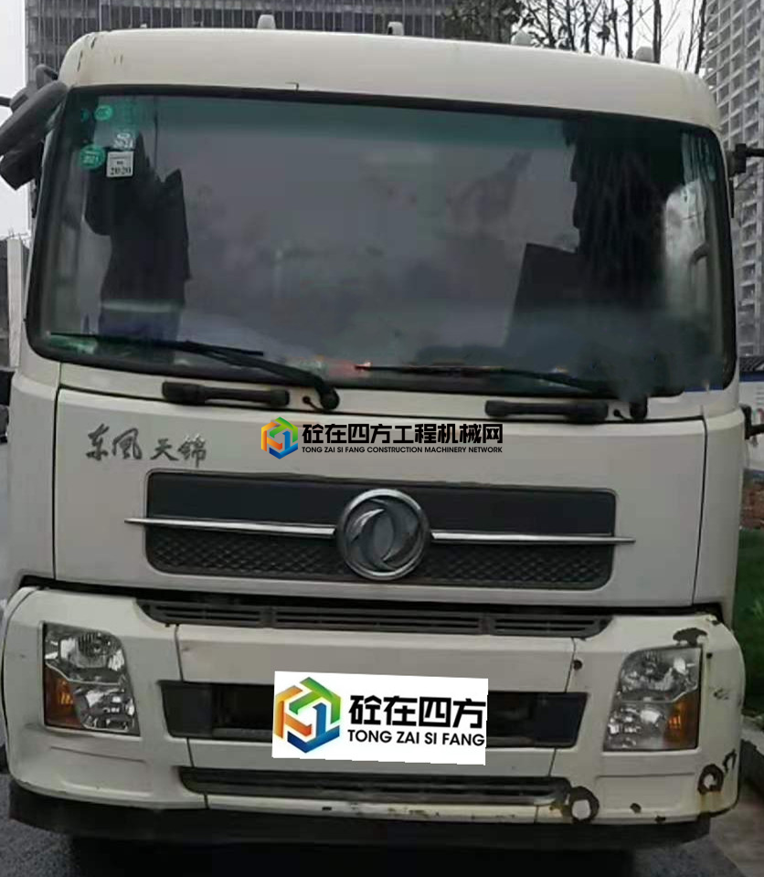 https://images.tongzsf.com/tong/truck_machine/20210427/16087ba4f28261.jpg