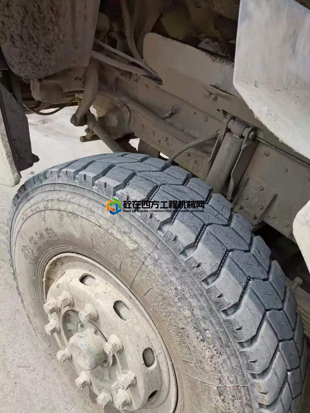 https://images.tongzsf.com/tong/truck_machine/20210428/16088fd6c6935f.jpg
