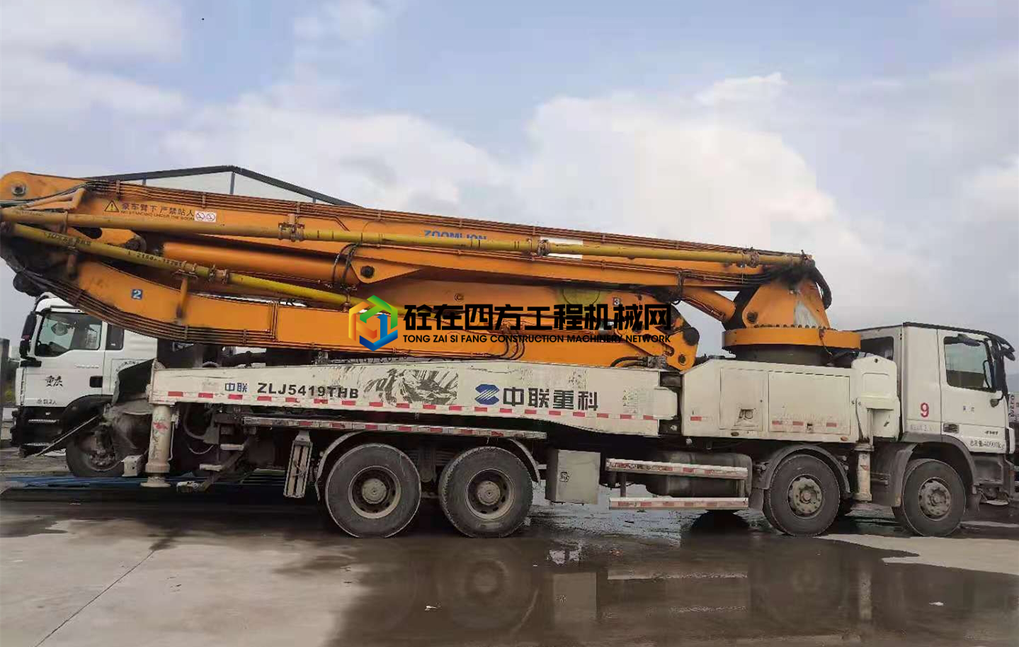 https://images.tongzsf.com/tong/truck_machine/20210428/1608905cb8c859.jpg