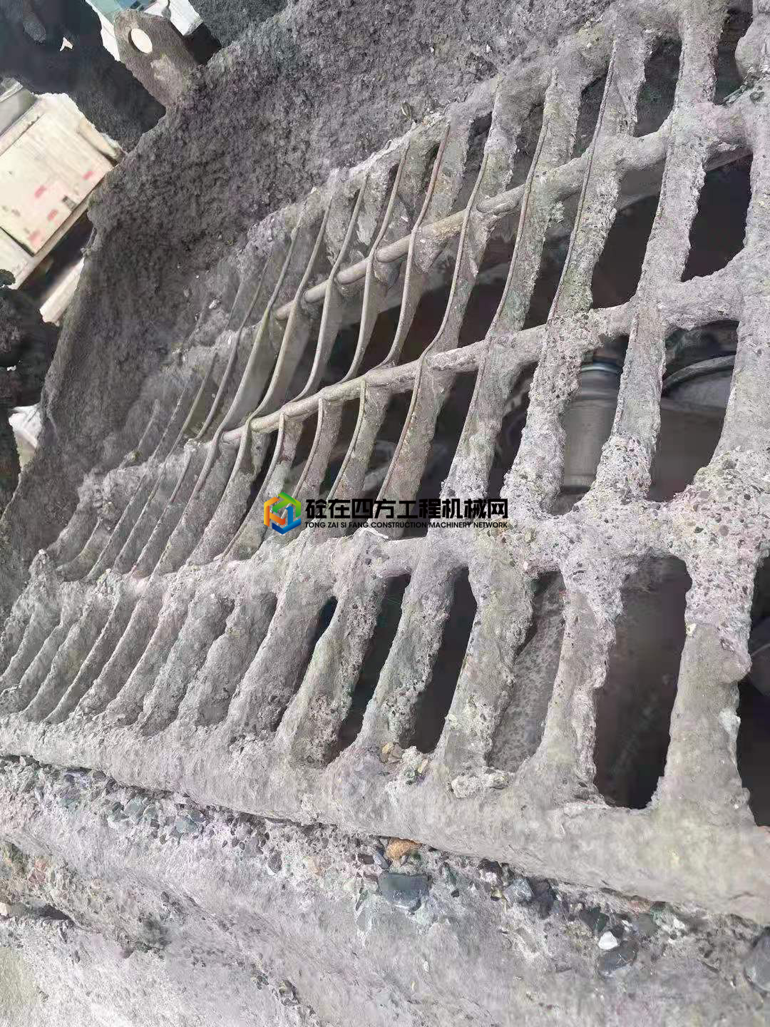 https://images.tongzsf.com/tong/truck_machine/20210428/160891ccedac18.jpg