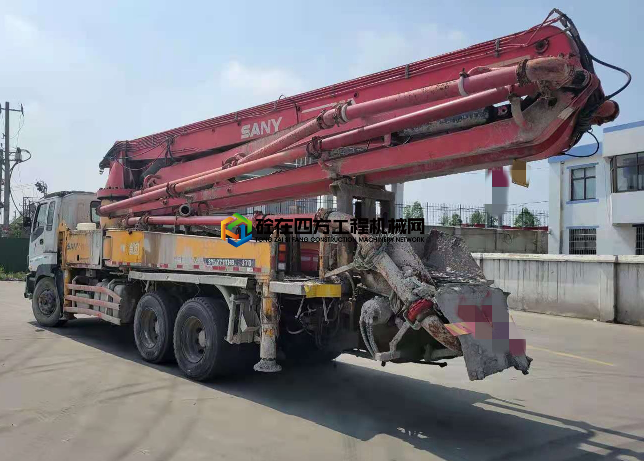https://images.tongzsf.com/tong/truck_machine/20210429/1608a0fd789d3b.jpg