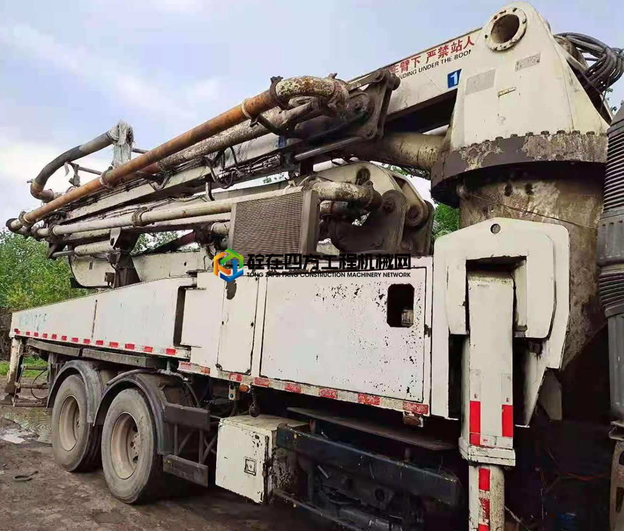 https://images.tongzsf.com/tong/truck_machine/20210429/1608a510cc5857.jpg
