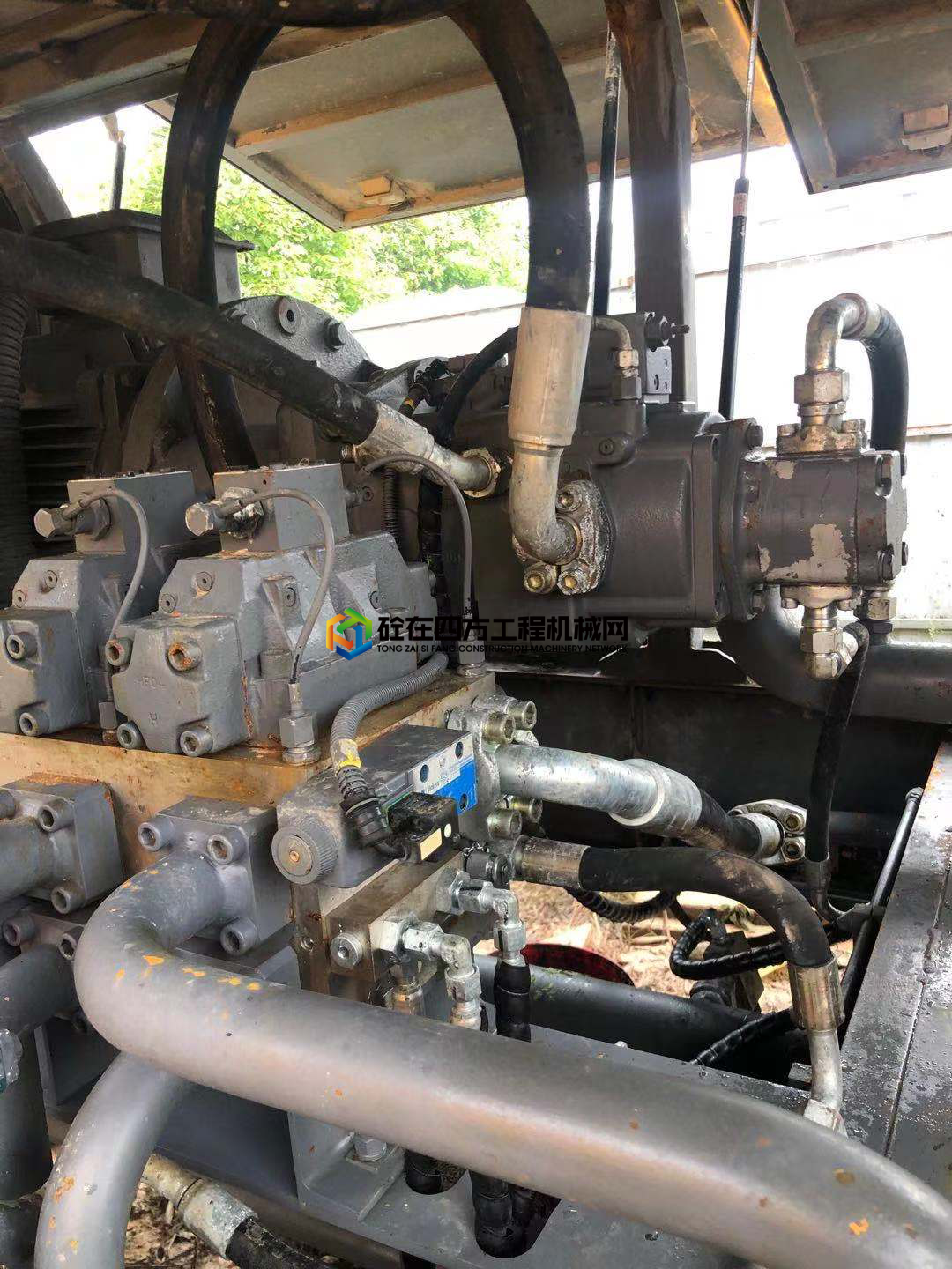 https://images.tongzsf.com/tong/truck_machine/20210429/1608a51695e25a.jpg
