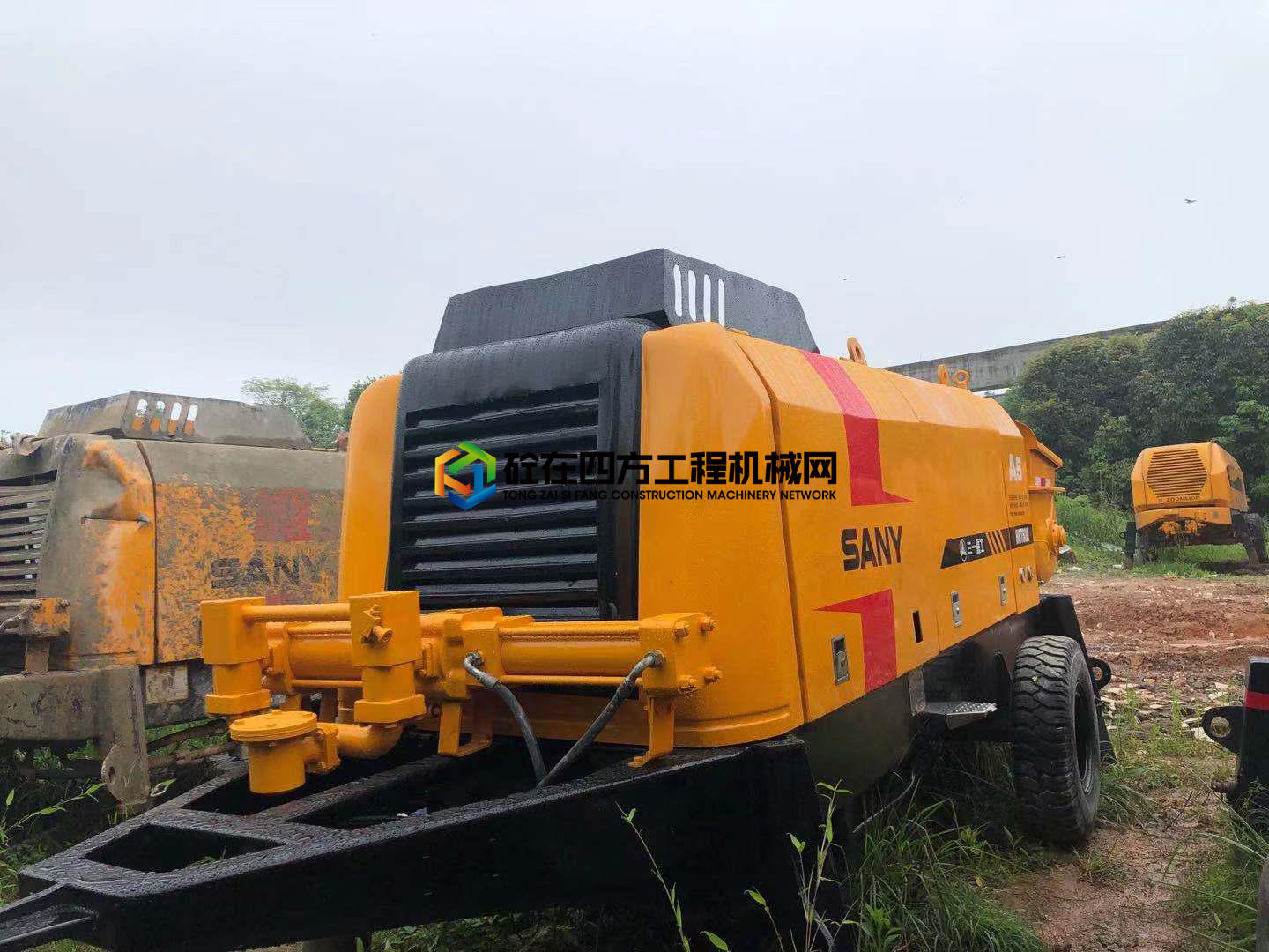 https://images.tongzsf.com/tong/truck_machine/20210429/1608a55cb9d250.jpg